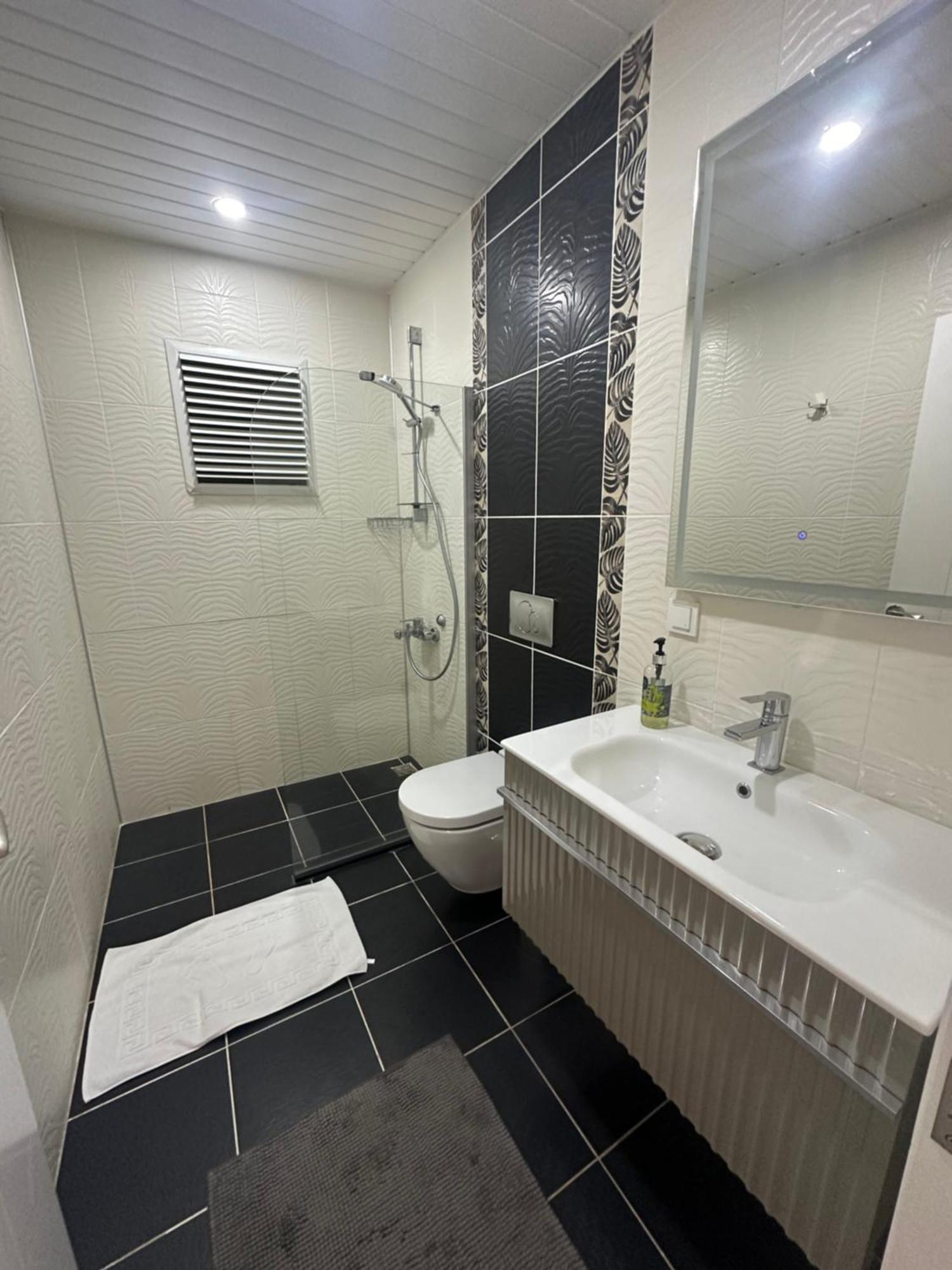 The Townhouse Apartment Каш Екстер'єр фото